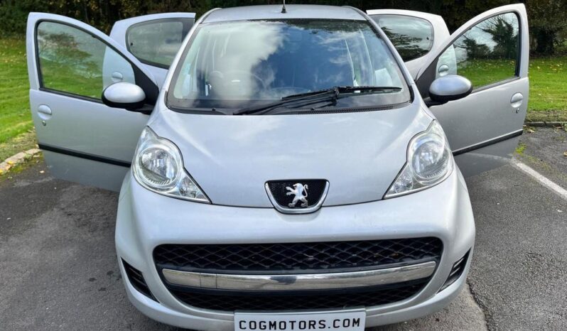 
								2009 PEUGEOT 107 1.0 URBAN 5DR full									