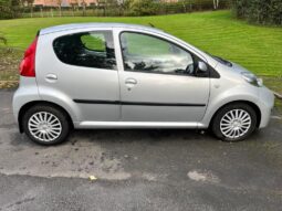 
										2009 PEUGEOT 107 1.0 URBAN 5DR full									