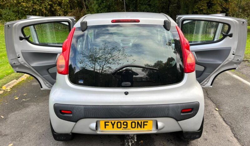 
								2009 PEUGEOT 107 1.0 URBAN 5DR full									