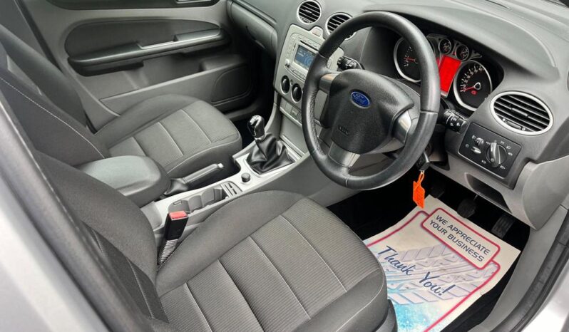 
								2011 FORD FOCUS 1.6 SPORT 5DR full									