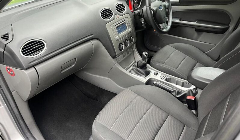 
								2011 FORD FOCUS 1.6 SPORT 5DR full									