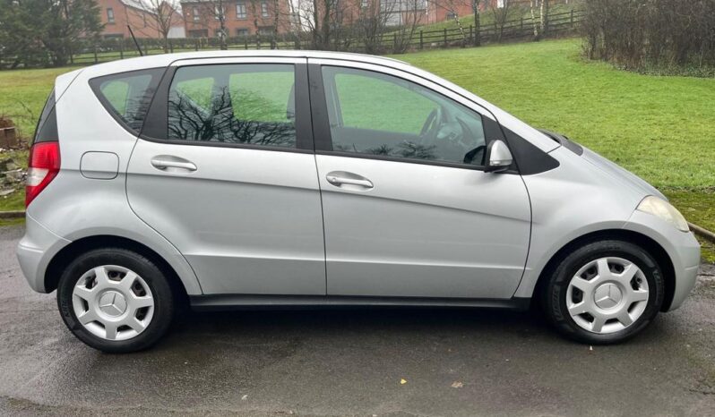 
								2010 MERCEDES-BENZ A180 1.7 CLASSIC SE 5DR full									