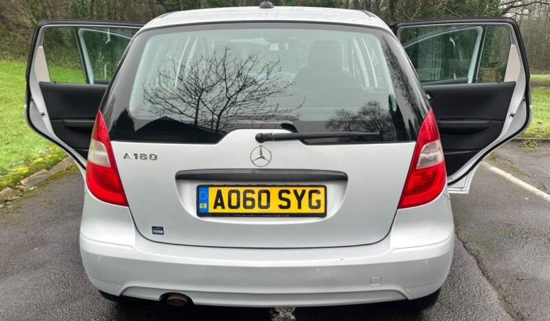 
								2010 MERCEDES-BENZ A180 1.7 CLASSIC SE 5DR full									