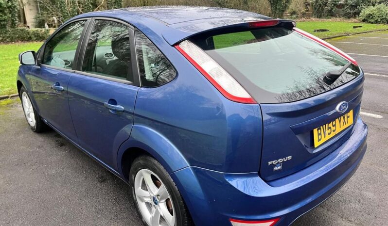 
								2009 FORD FOCUS 1.6 ZETEC 5DR full									