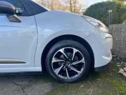 2017 DS AUTOMOBILES DS3 1.2 P/T 110 ELEGANCE 3DR