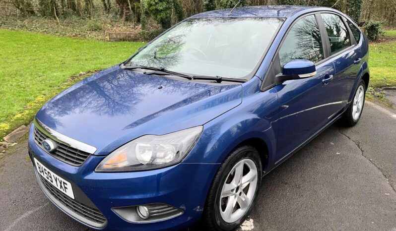 
								2009 FORD FOCUS 1.6 ZETEC 5DR full									