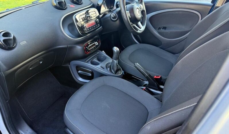 
								2018 SMART FORFOUR 1.0 PASSION 5DR full									