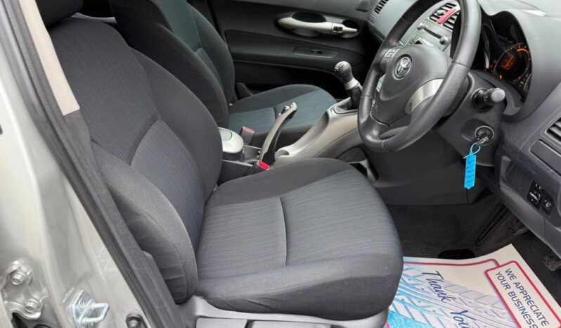 
								2009 TOYOTA AURIS 1.6 SR 5DR full									