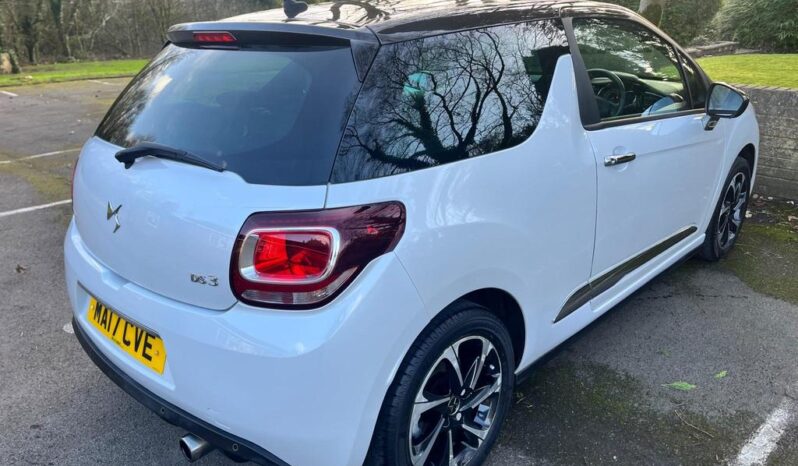 
								2017 DS AUTOMOBILES DS 3 1.2 PureTech Elegance Hatchback 3dr full									
