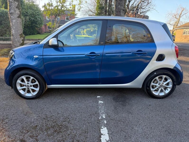 
								2018 Smart forfour 1.0 Passion Hatchback 5dr full									
