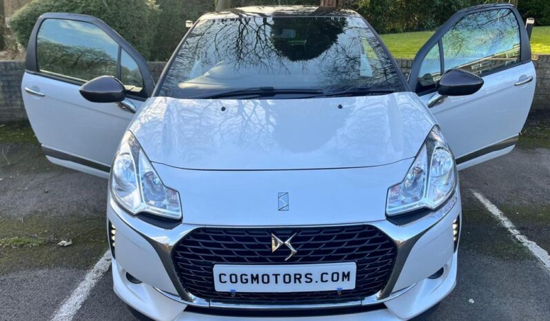 
								2017 DS AUTOMOBILES DS 3 1.2 PureTech Elegance Hatchback 3dr full									