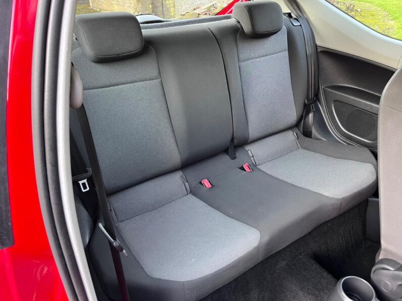 
								2015 Volkswagen up! 1.0 Move up! Hatchback 3dr full									