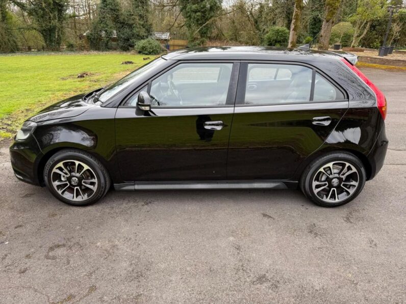 
								2015 MG MG3 1.5 VTi-TECH 3Style Hatchback 5dr full									