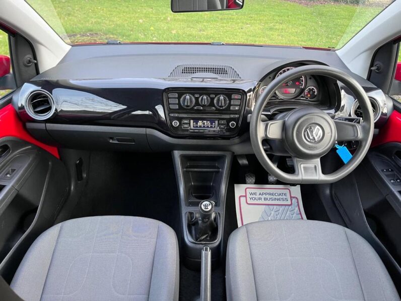 
								2015 Volkswagen up! 1.0 Move up! Hatchback 3dr full									