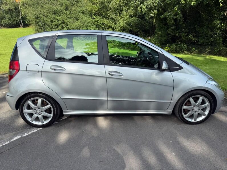 2011 Mercedes-Benz A180 2.0 CDI Avantgarde Hatchback