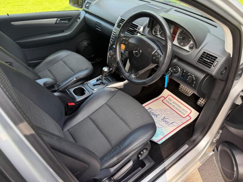2011 Mercedes-Benz A180 2.0 CDI Avantgarde Hatchback