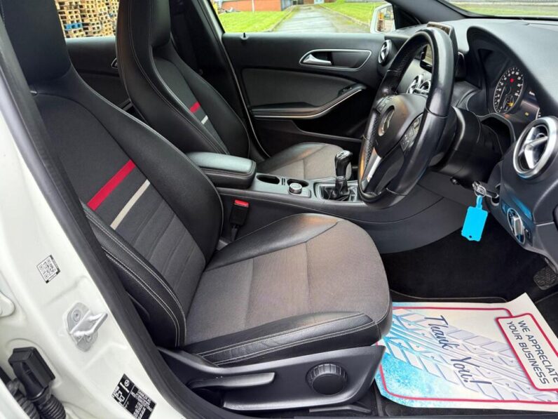 2014 Mercedes-Benz A-class SE 1.6 Hatchback