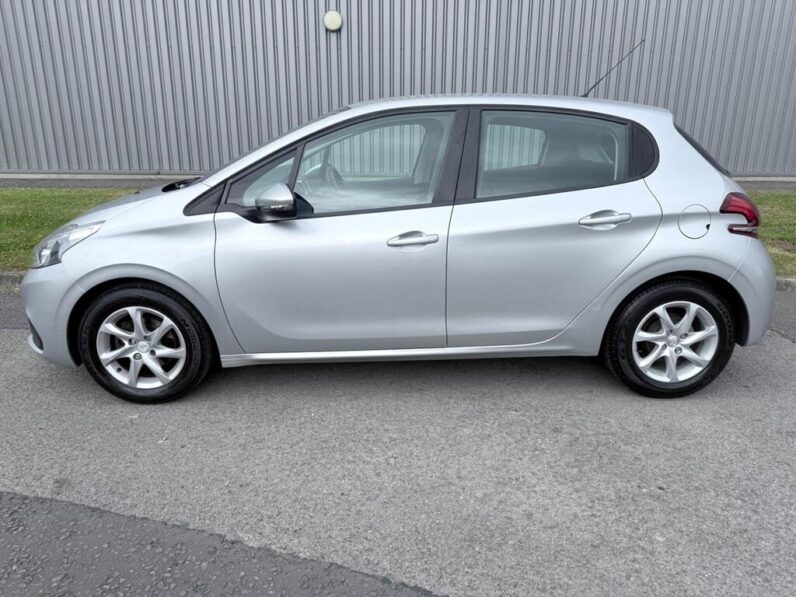 2016 Peugeot 208 1.6 Active HDi 5Dr Hatchback