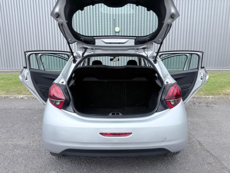 2016 Peugeot 208 1.6 Active HDi 5Dr Hatchback