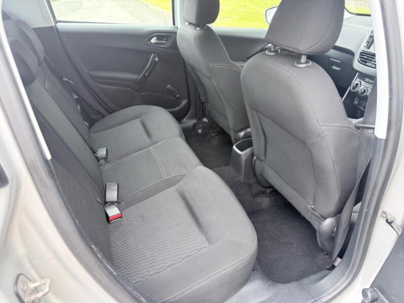 2016 Peugeot 208 1.6 Active HDi 5Dr Hatchback